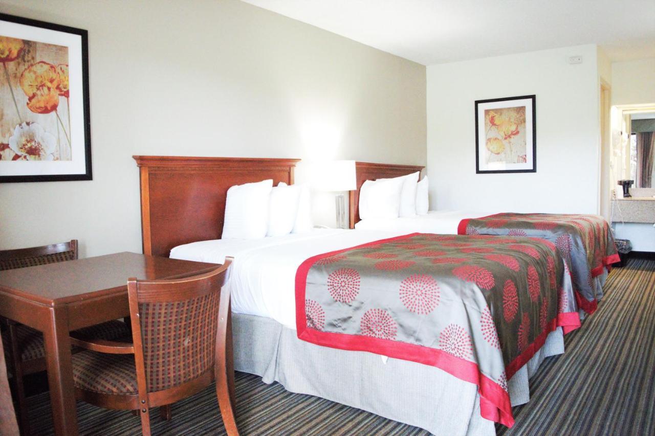 Ramada By Wyndham Savannah Gateway Exterior foto