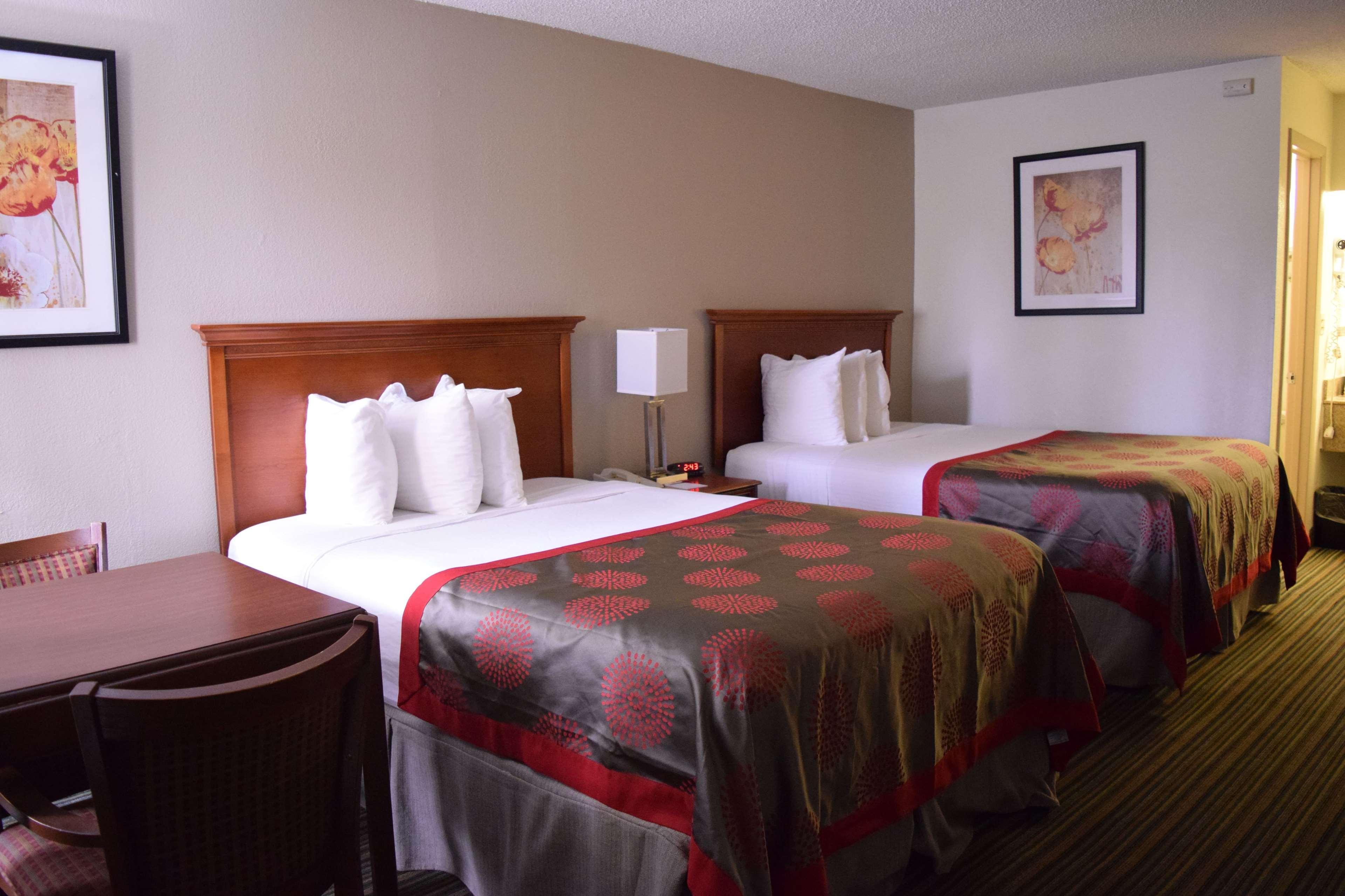 Ramada By Wyndham Savannah Gateway Exterior foto